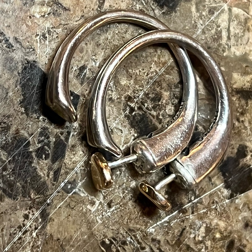 Pandora ALE two hearts 💕 hoop earrings - Picture 3 of 9